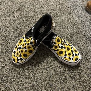 Vans slip on